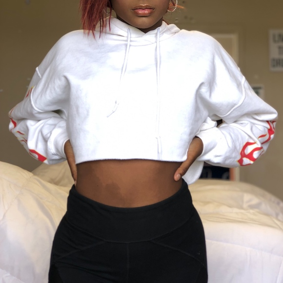 White cropped hoodie - Picture 3 of 3